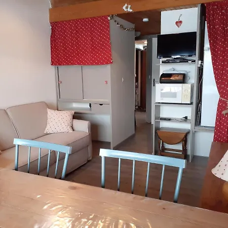Duplex Lumineux A 1200M D'Altitude Appartement Murat-le-Quaire Buitenkant foto